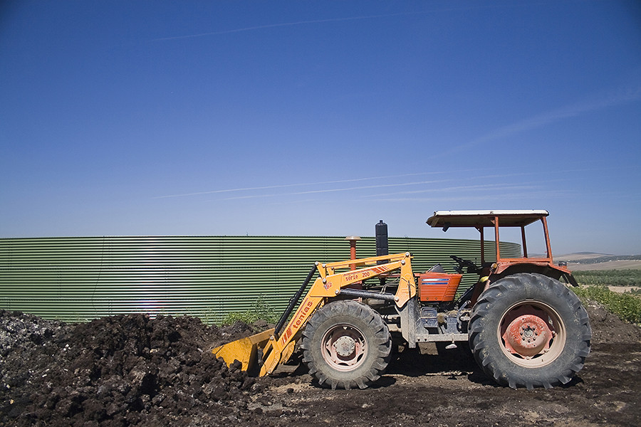 Tractor compra maquinaria aval oleo 5112