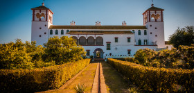 Haciendaguzman historia libro oleo 5090