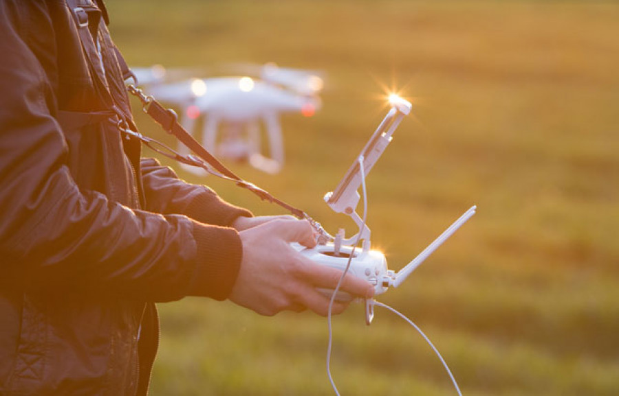 Dronesagricultura123rf 4078