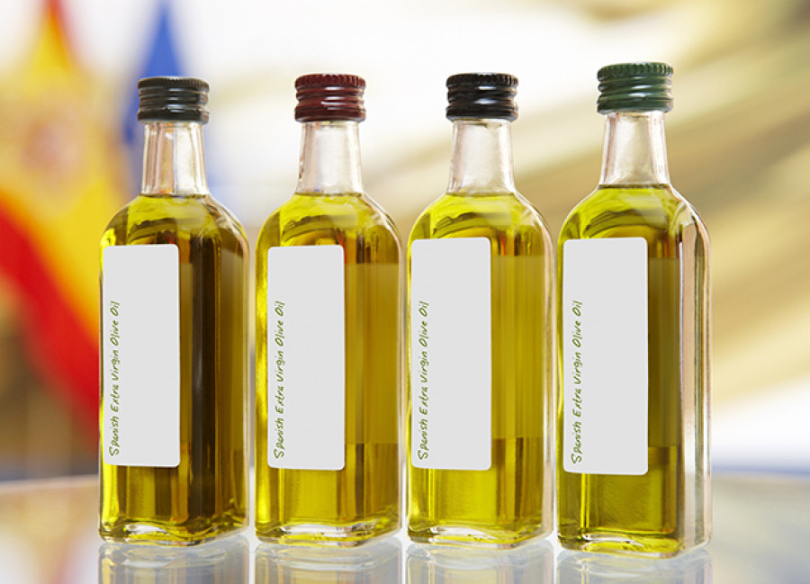 Botellasaceiteoliva 123rf 4016