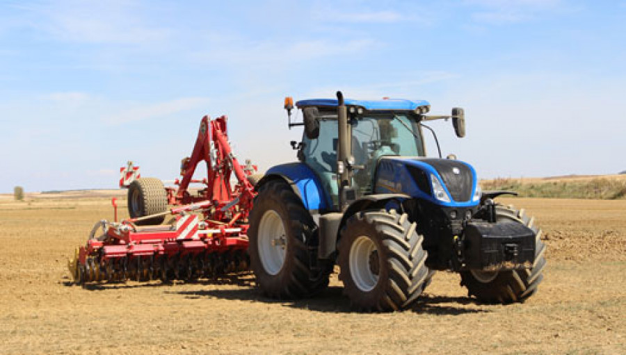 Newholland 3681
