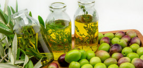 Aceite aceitunas123rf 3471