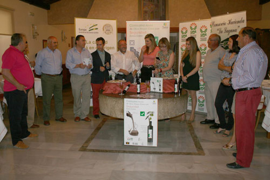 Aceiteras UPA 2952