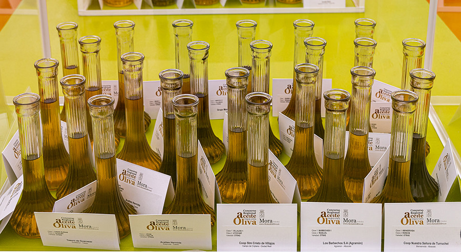 Aoves premios mora oleo 5349