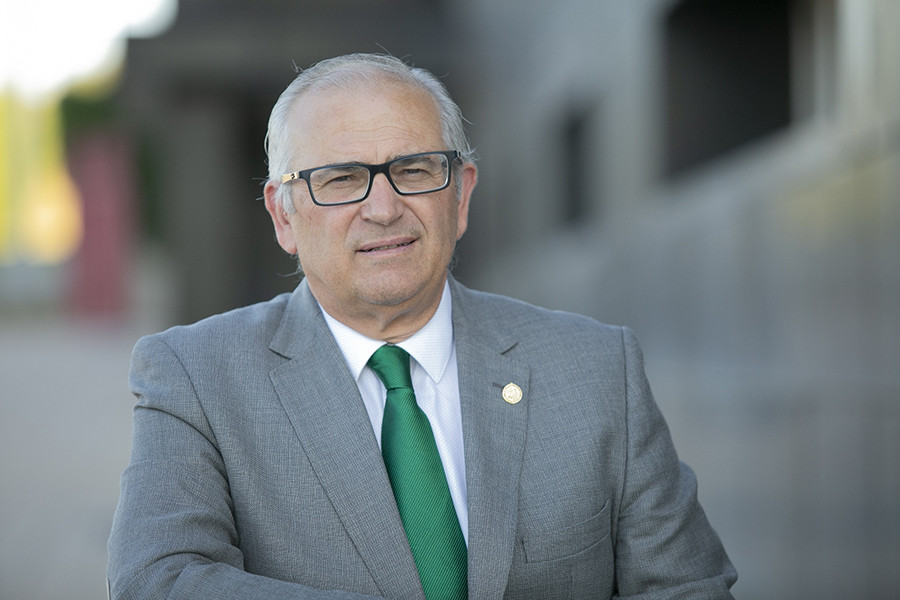 ManuelParrasIGP oleo 071022