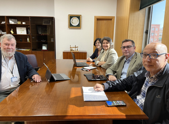 Australia experto aov coi oleo130623
