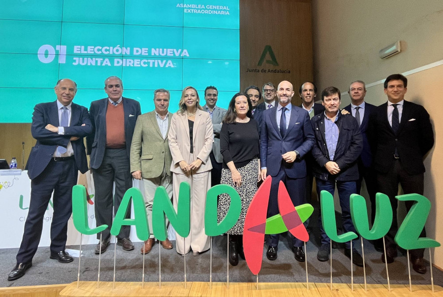 Nueva Junta Directiva LANDALUZ oleo090424