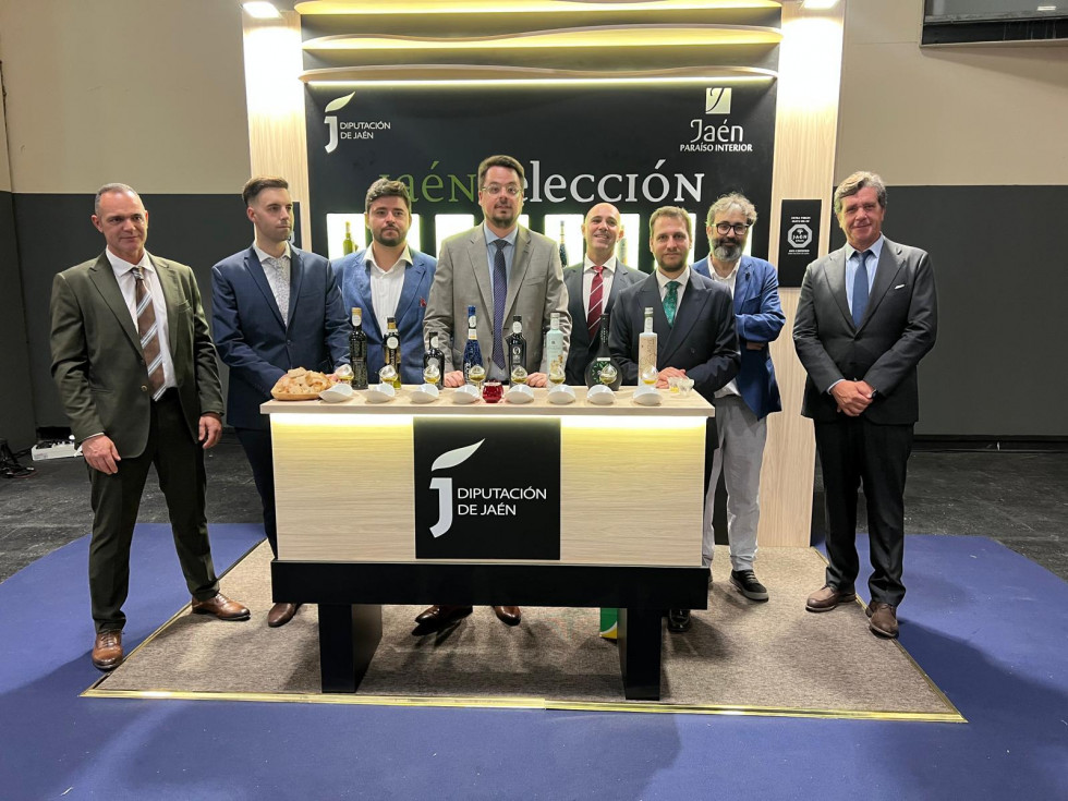 Stand Jaen  Selección The 50 Best Restaurants oleo230625