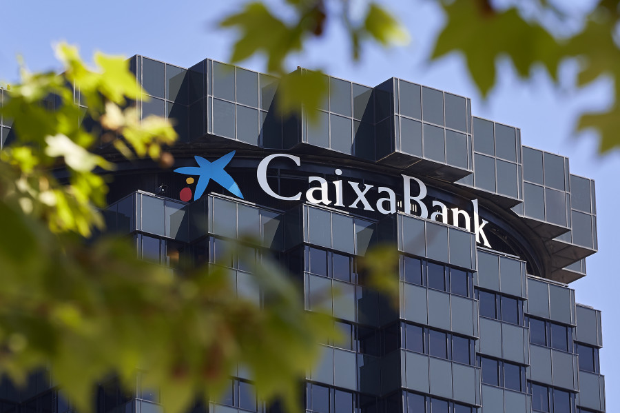 Caixabank bei agricultura oleo080725